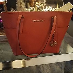 Michael Kors tote